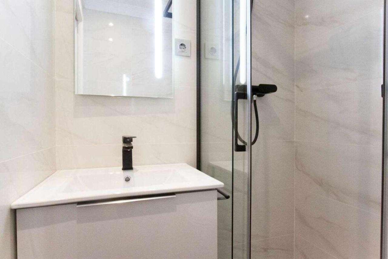 New Moderno Y Elegante Apartamento Centrico Madrid Exterior foto